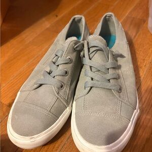 Blowfish Kids Light Gray Sneakers